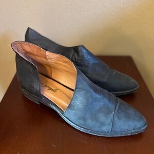 Free People Royale Flat